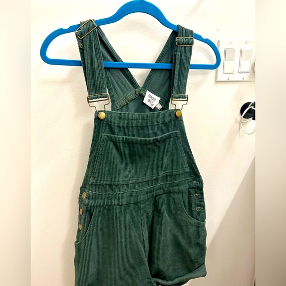 Princess Polly Pants - PRINCESS POLLY GREEN OVERALLS (NEVER WORN)